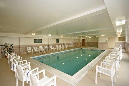 Country & By Radisson, Chester, Va 2* Chester